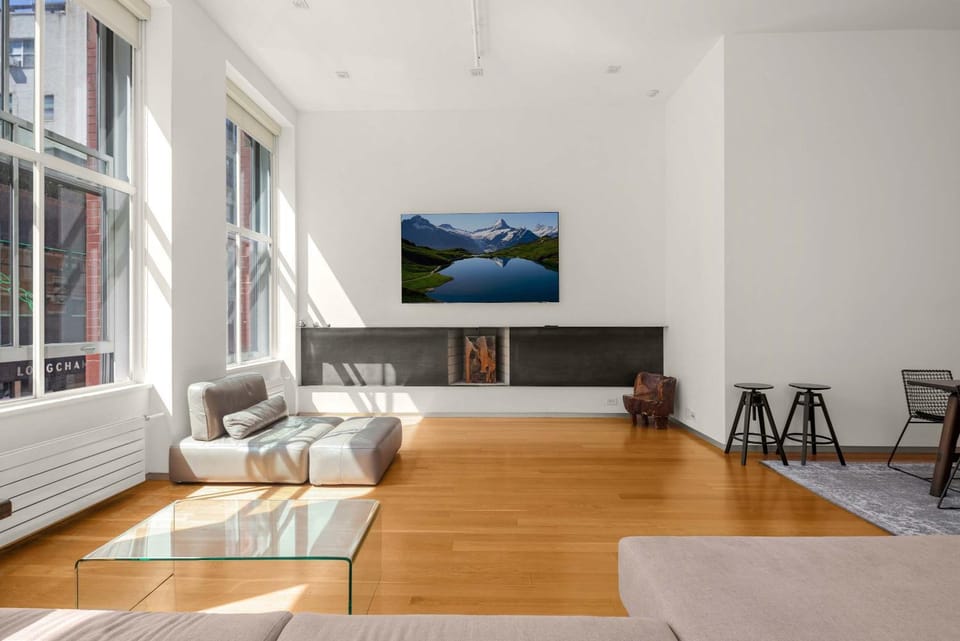 Soho Haven Expansive Luxury Loft with Elevator Apartment in SoHo
