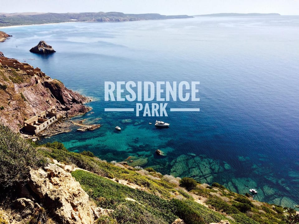 Nearby landmark, Natural landscape