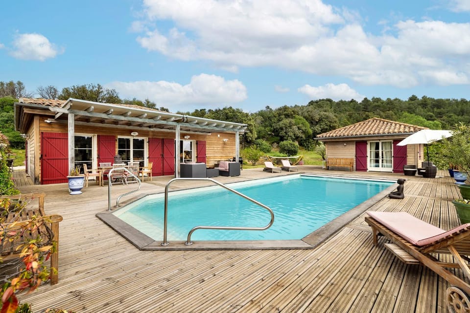 Pool view, Swimming pool