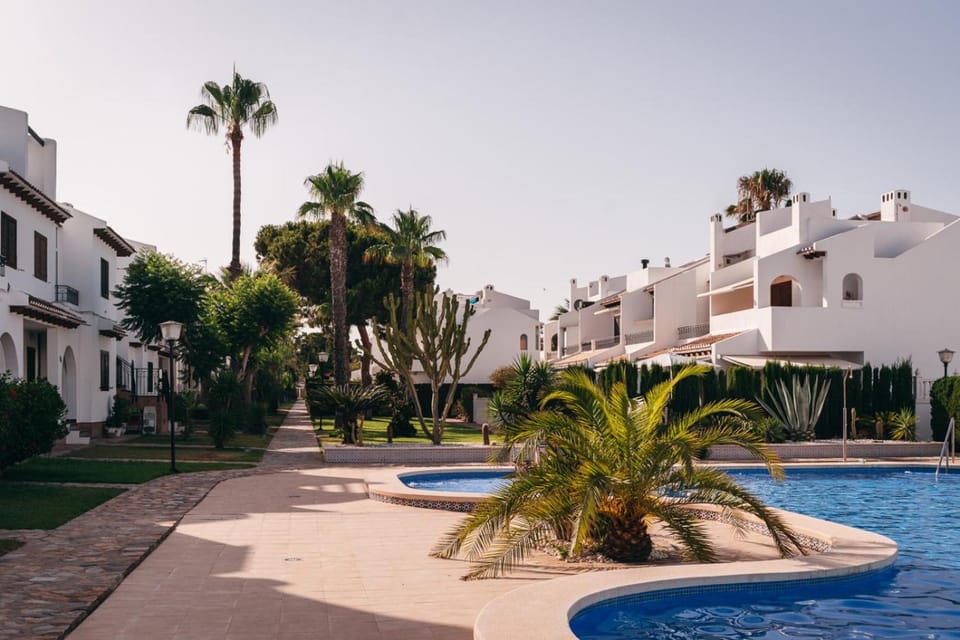 Garden, Swimming pool