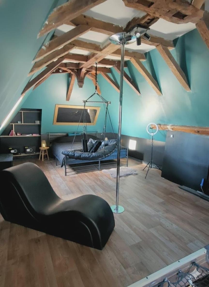 Romantic love room house House in Nouvelle-Aquitaine