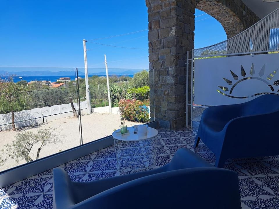 View (from property/room), Balcony/Terrace