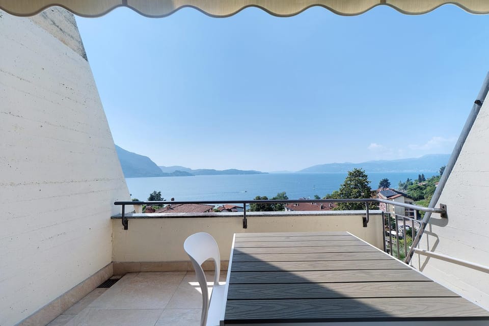 Appartamento La Selva Vista Lago Apartment in Piedmont