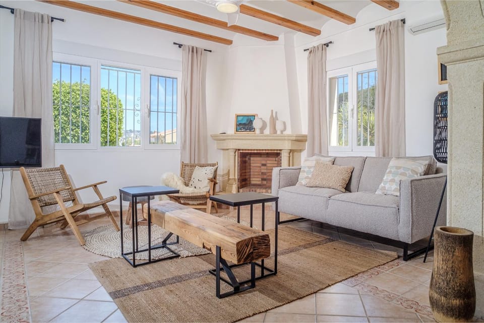 Property building, Living room