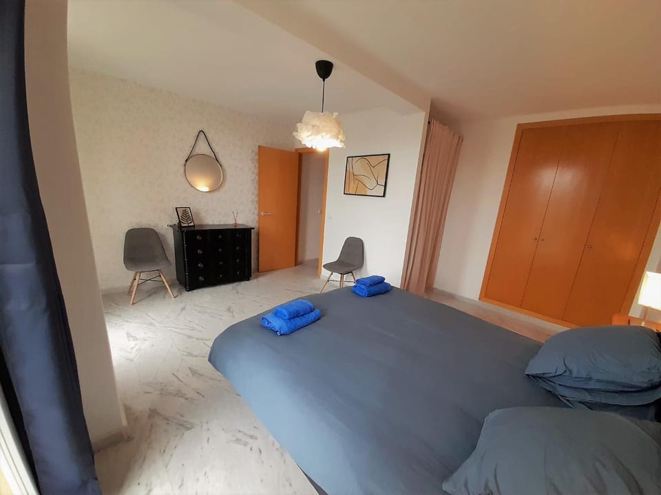 Living room, Bedroom