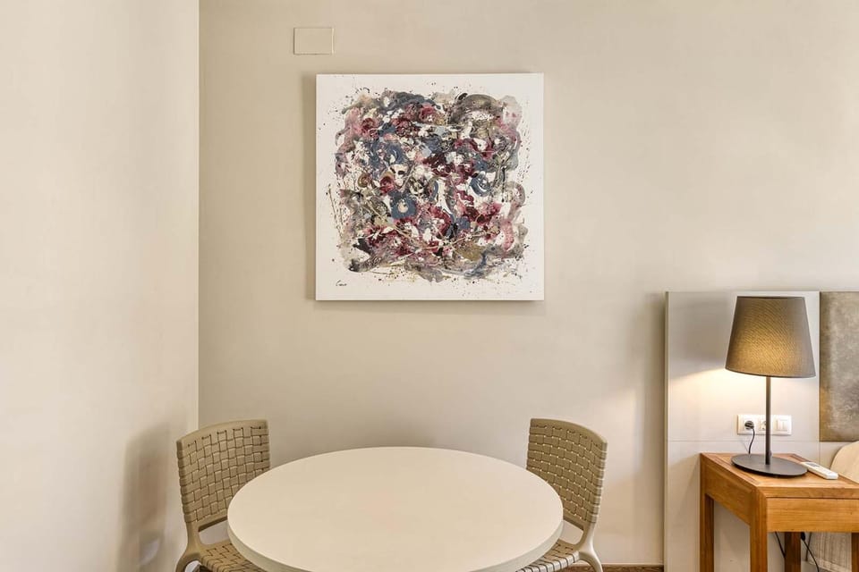 Aparthotel 1904 Apartment hotel in Figueres