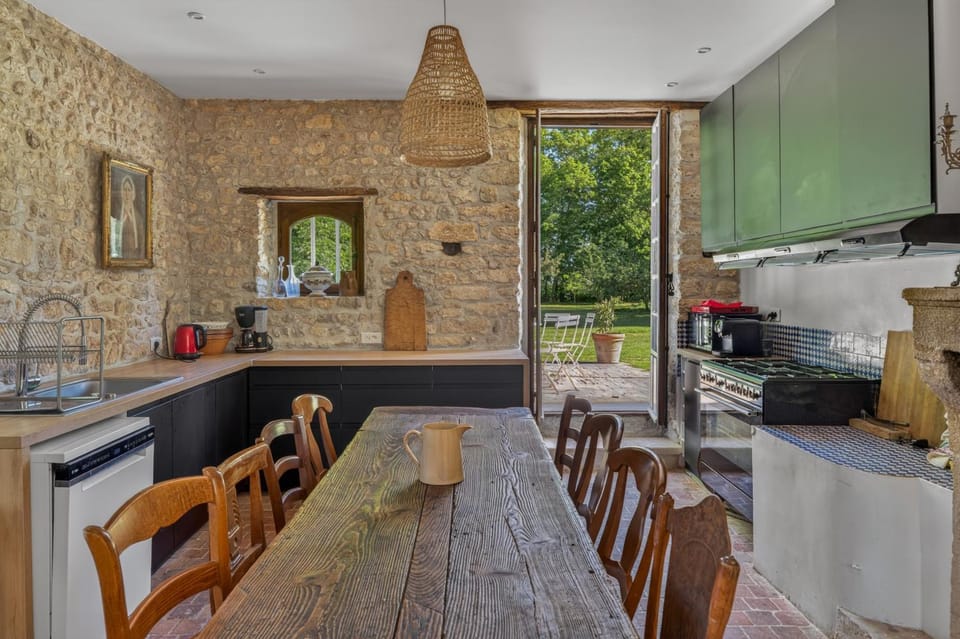 stove, kitchen, kitchen