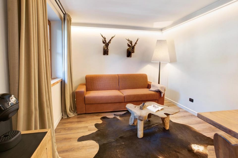 Property building, Living room