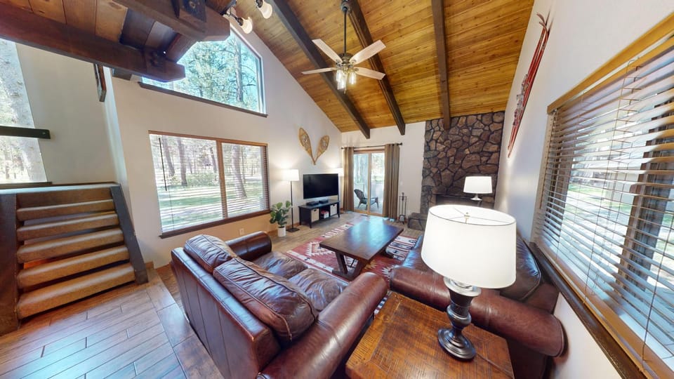 19 Tennis Village by SunRiver Apartment in Sunriver