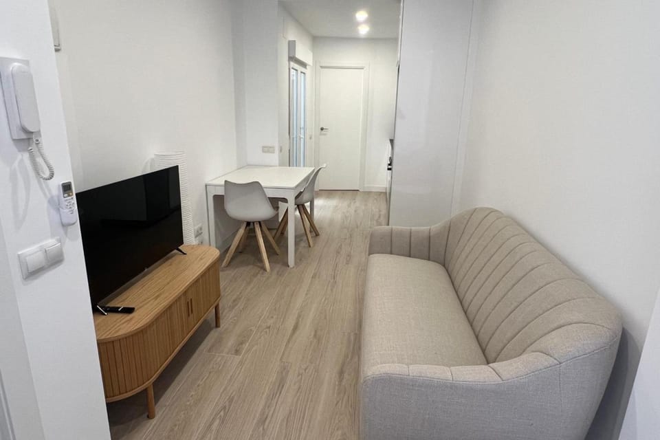 Kitchen or kitchenette, Living room, Dining area