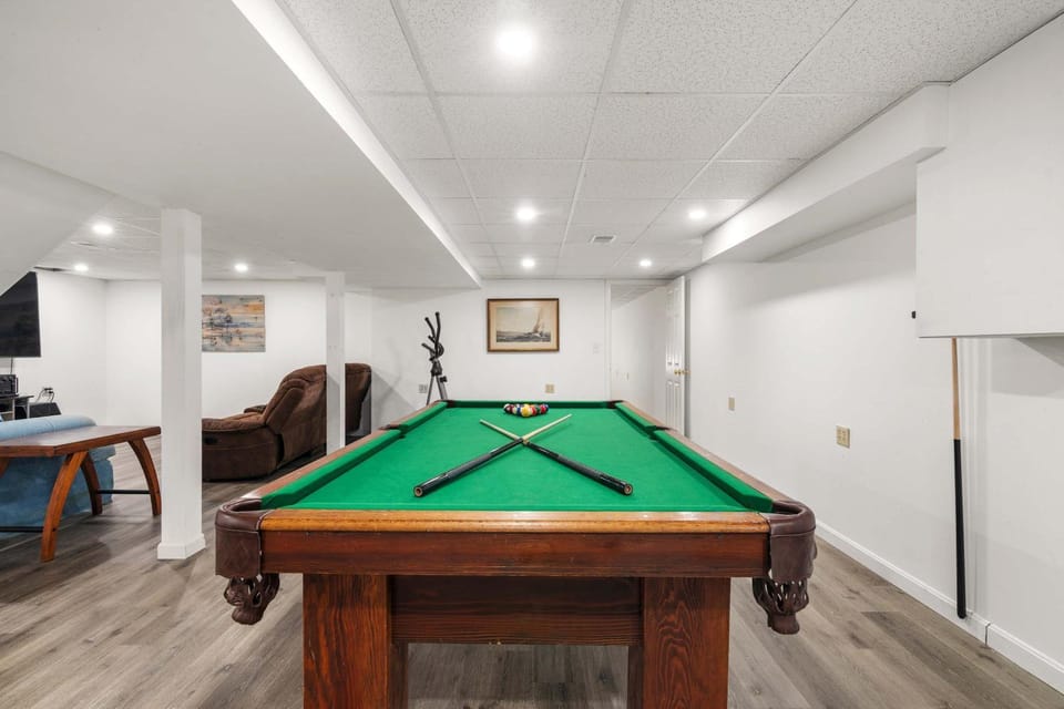 Bass River Retreat with Pool Hot Tub and Game Room House in West Dennis