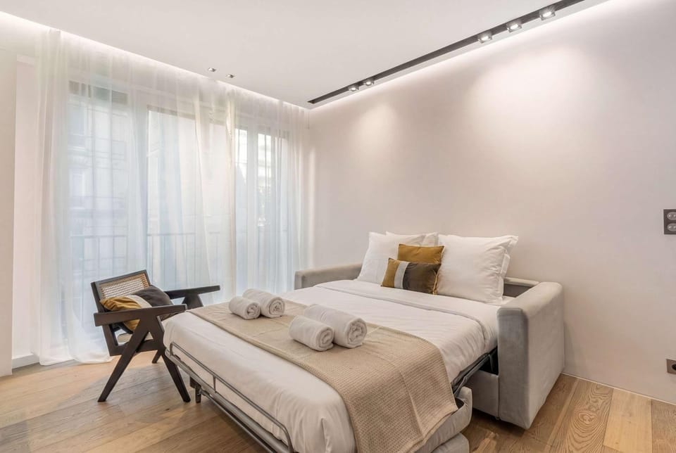 Beautiful flat Arc de Triomphe Apartment in Paris