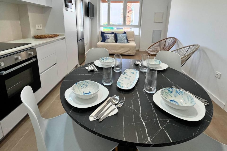 Kitchen or kitchenette, Seating area, Dining area, dishwasher, oven, stove