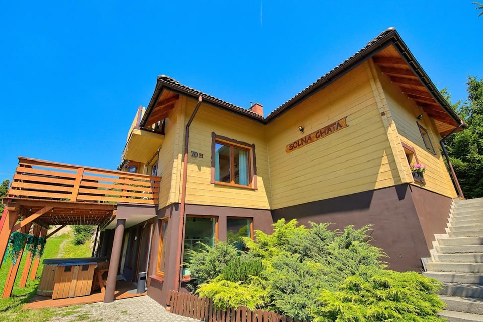 Solna Chata-dom na wyłączność Grota solna, balia, sauna, basen House in Slovakia