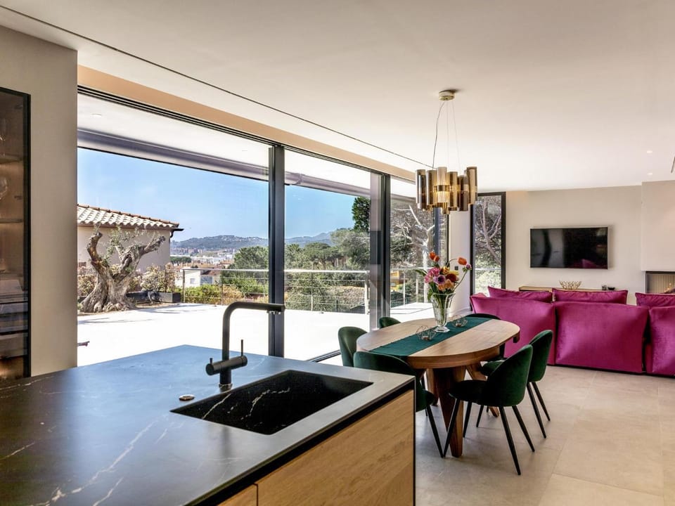 Balcony/Terrace, Living room, Dining area