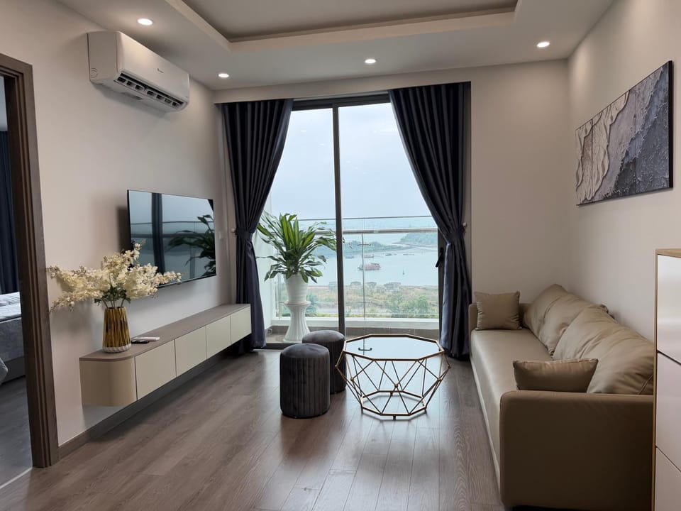 The Ruby Hạ Long Apartment in Vietnam
