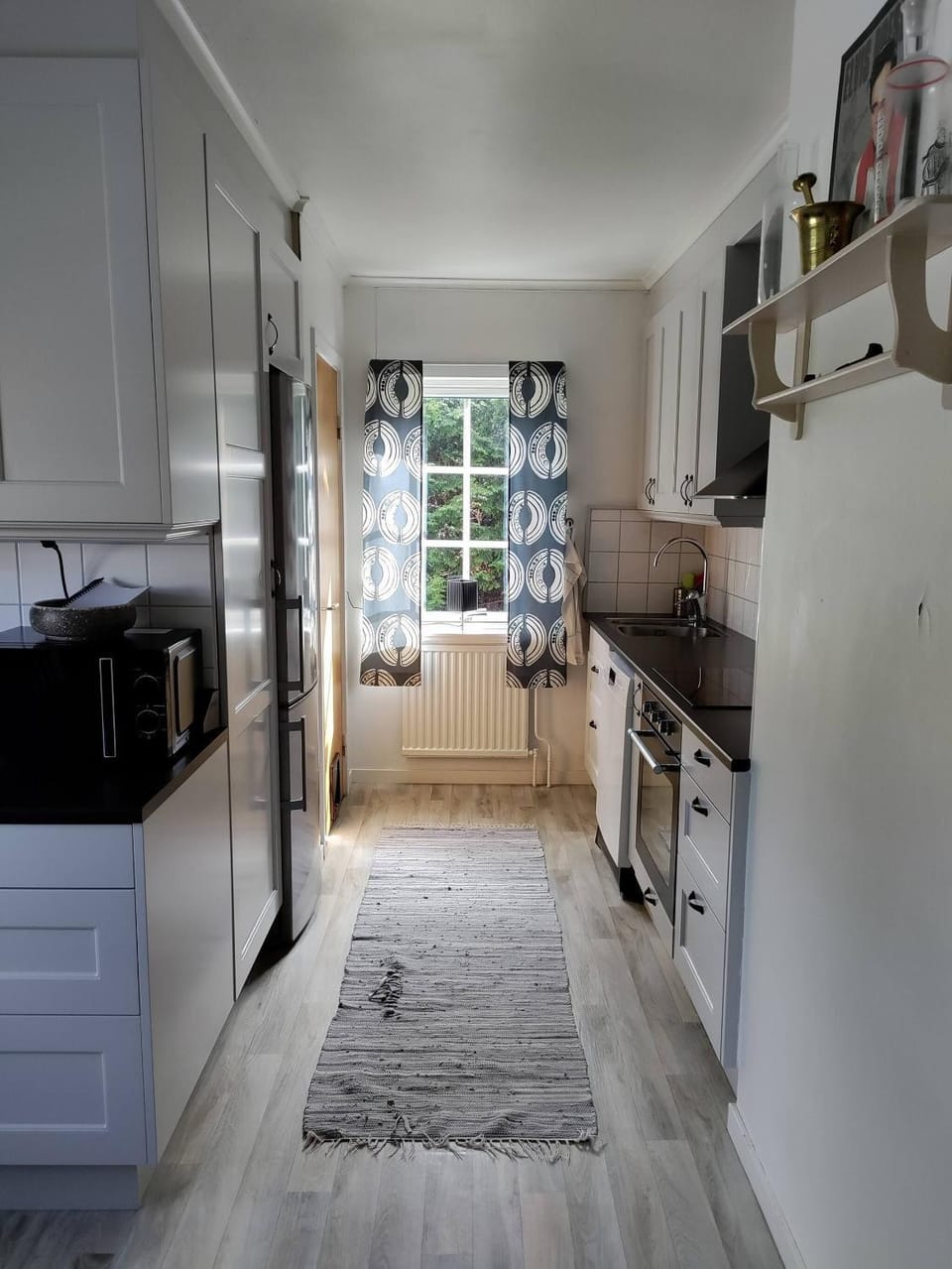 microwave, oven, kitchen