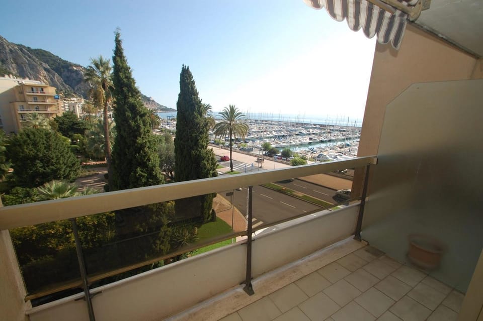 69B - Agréable 2P proche mer avec terrasse et garage Apartment in Menton
