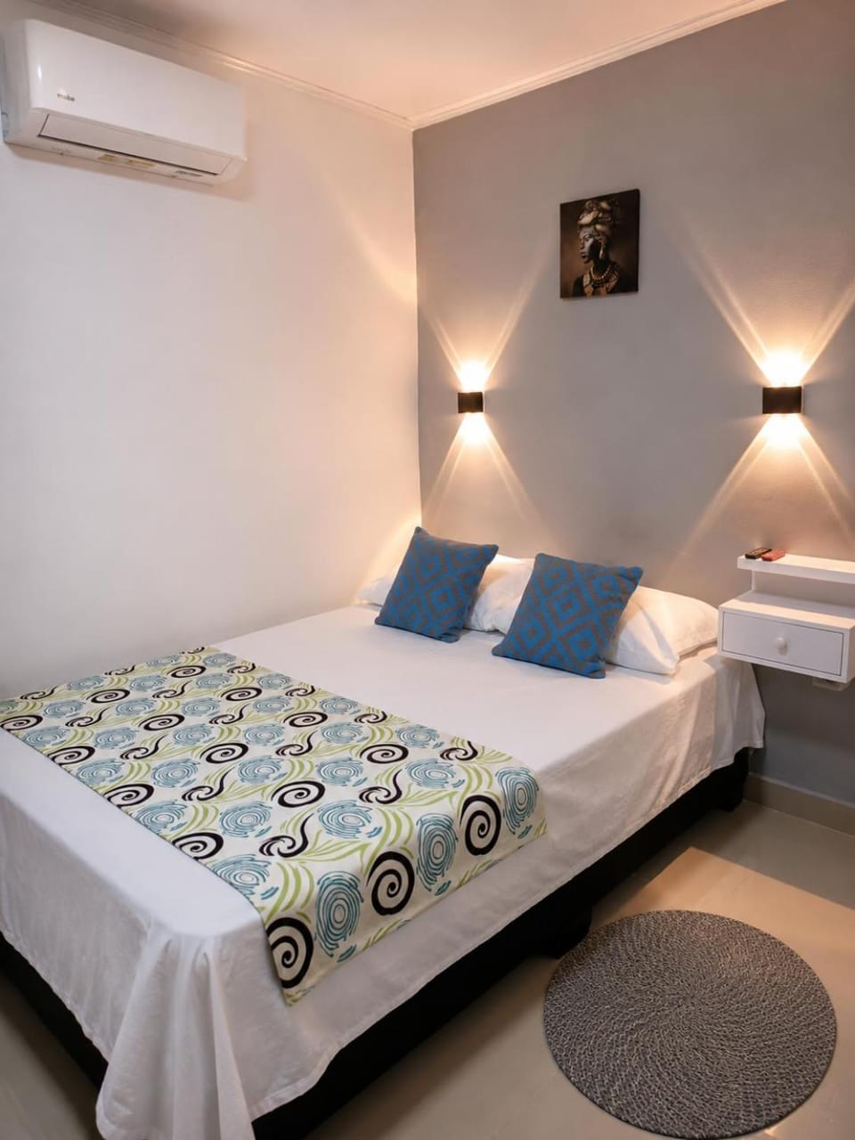 Bathroom, TV and multimedia, internet, towels, air conditioner