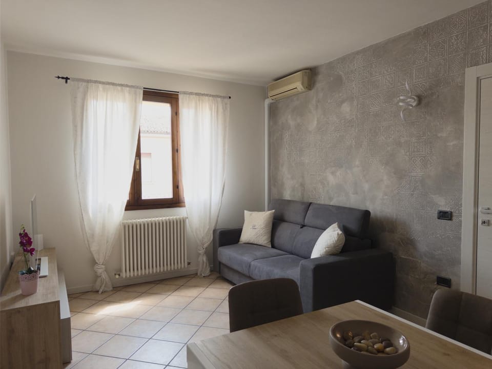 Living room, Seating area, internet, air conditioner