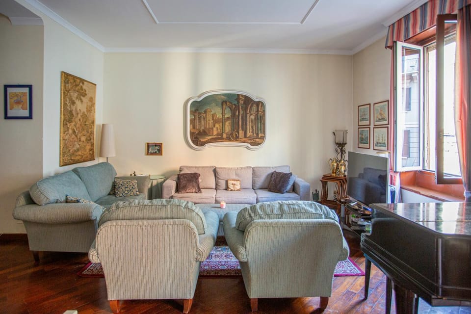 Heart of Brera district Apartment in Milan