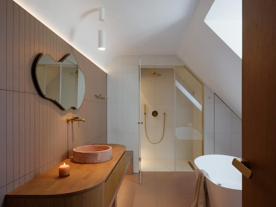 Shower, Toilet, Sauna, Steam room, Bathroom, Spa and wellness centre/facilities, Bath
