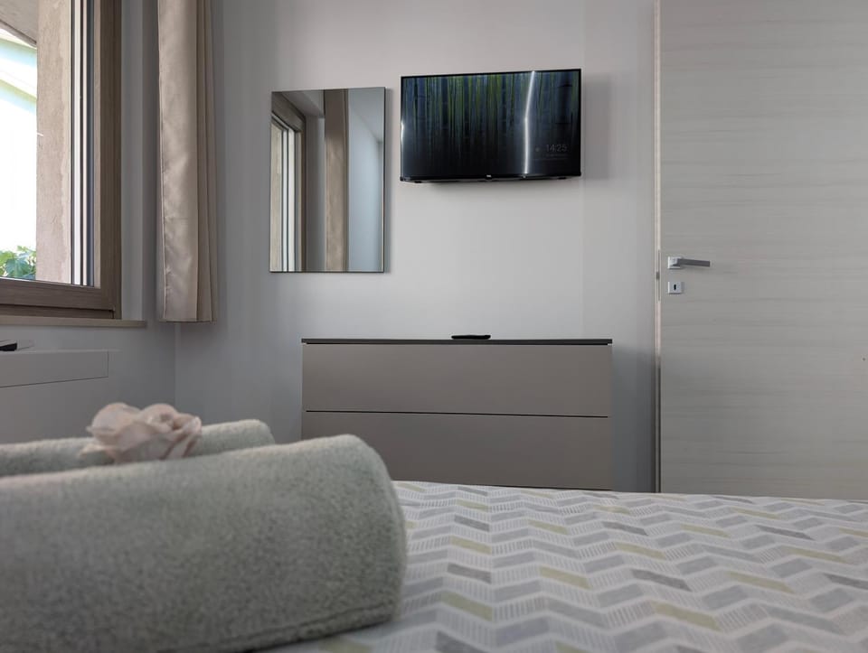 -Garden Suite-5 min dal mare Wifi AC 4 posti letto Apartment in Porto Sant'Elpidio