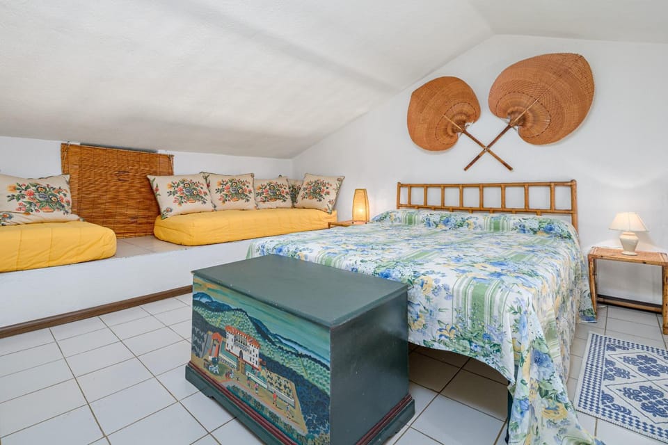 Property building, Living room, Bedroom