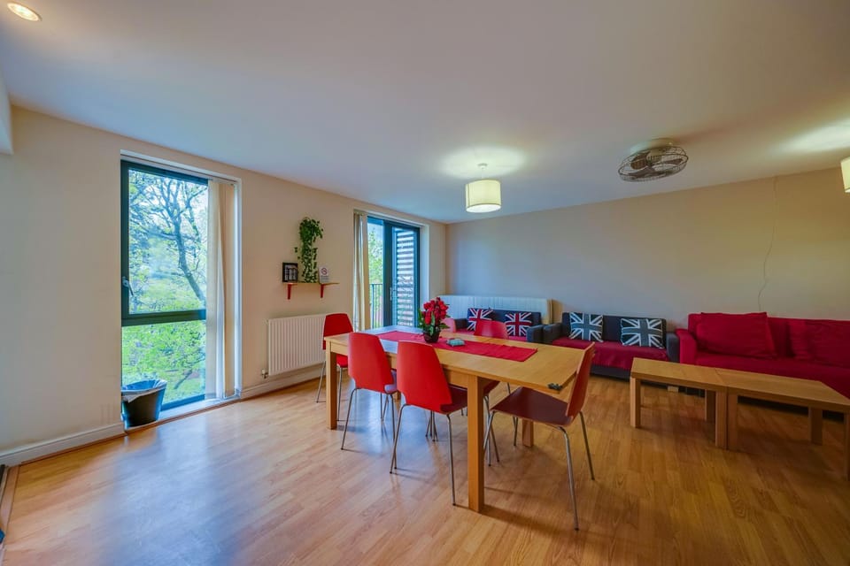 Apartment in Colindale Apartment in Edgware