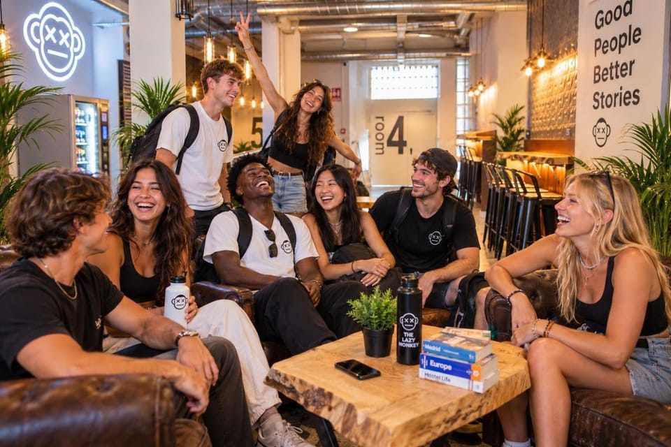 Madrid Río - The Lazy Monkey Hostel in Madrid