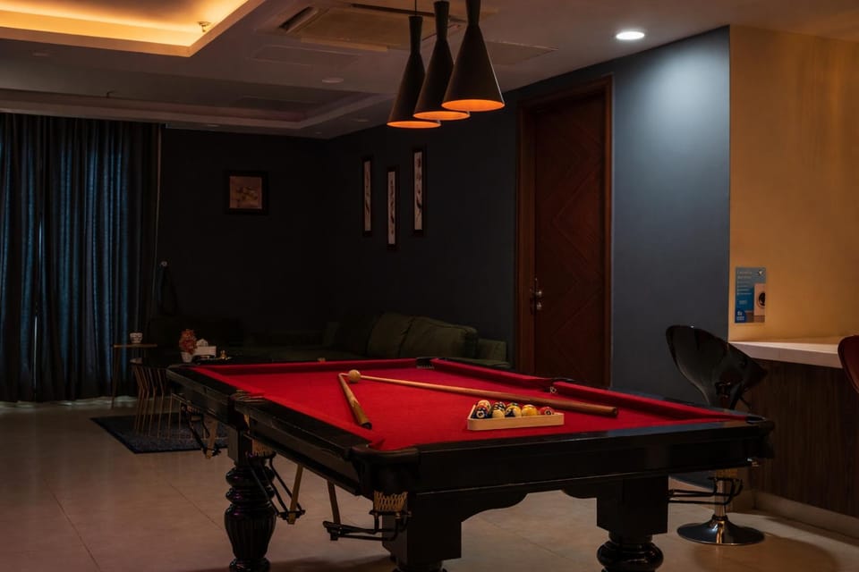 Communal lounge/ TV room, Billiard, Game Room, TV and multimedia, Evening entertainment, Entertainment