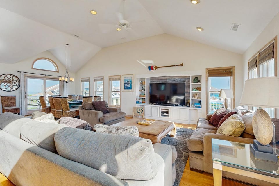 Millennium Sunrise OBX House in Corolla