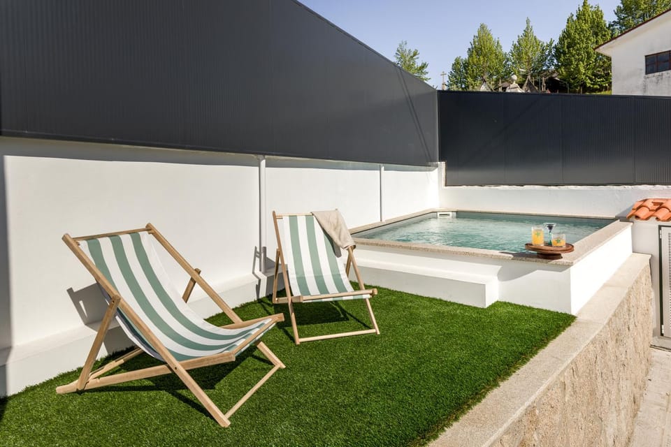 Patio, Day, Pool view, Swimming pool, sunbed