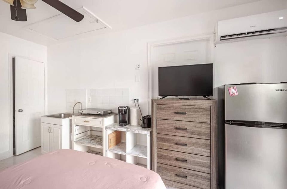 Private Studio Apartment in Vero Beach Florida Apartment in Indian River