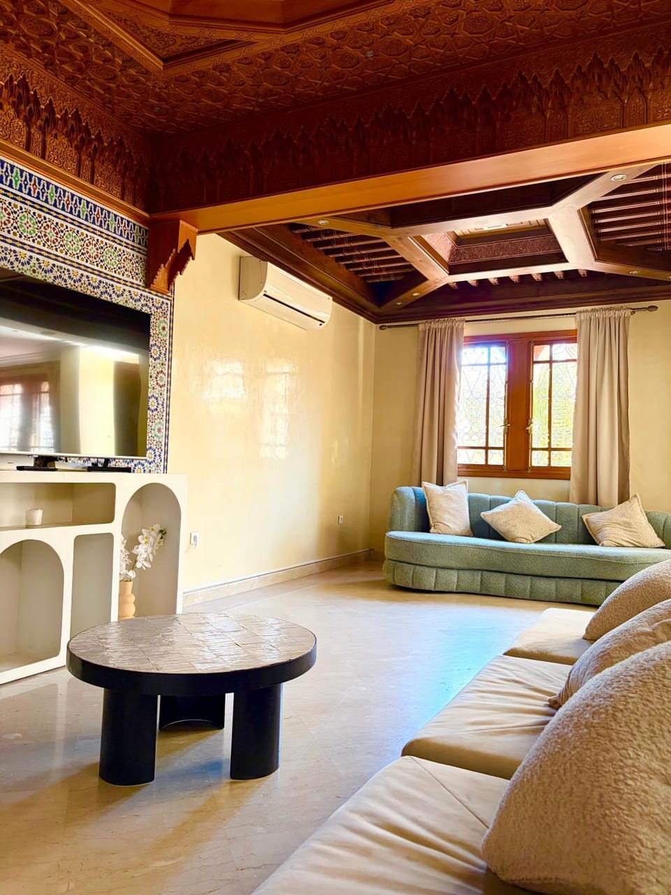 TV and multimedia, Living room
