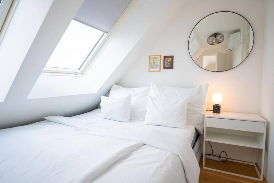 Two leveled Penthouse by Schonbrunn Apartment in Vienna