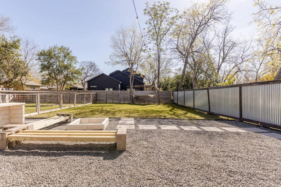 Renovated Brentwood Home House in Austin