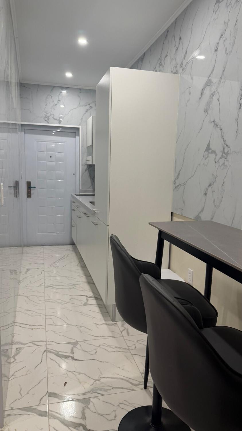 Kitchen or kitchenette, kitchen