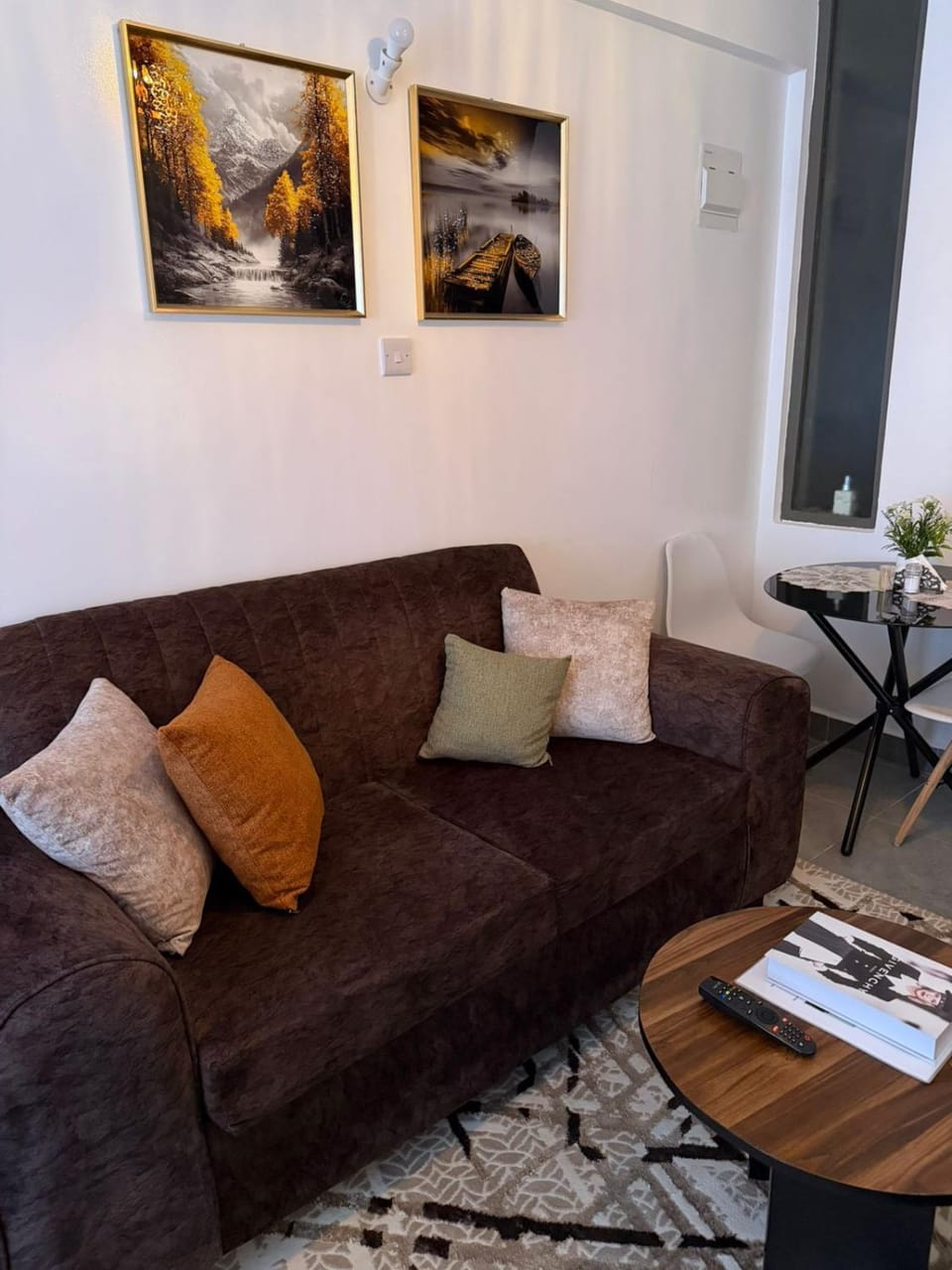 The CozyCube 2 Executive Studio, Thindigua Kiambu Rd Apartment in Nairobi