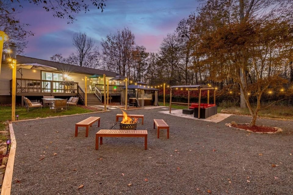 Pocono Oasis with Hot Tub & Game Room House in Coolbaugh Township