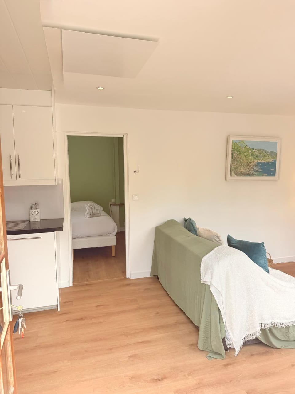 Living room, Bedroom