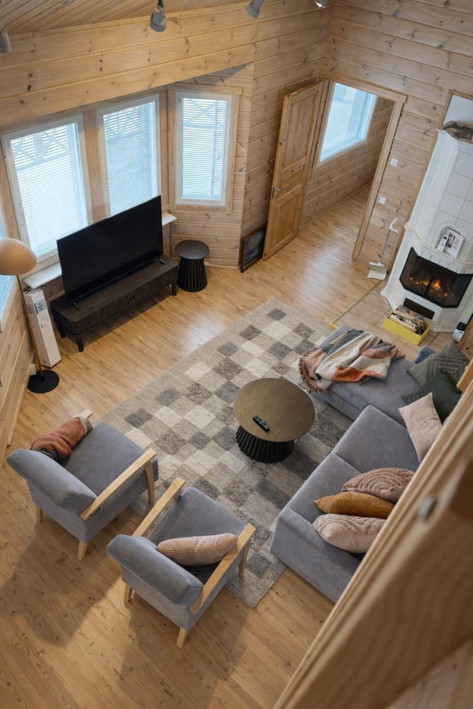 Beautiful and charming Villa with outdoor Jacuzzi Villa in Lapland