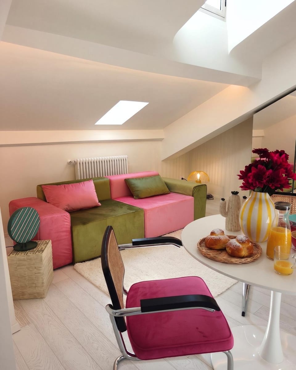 Living room, Dining area