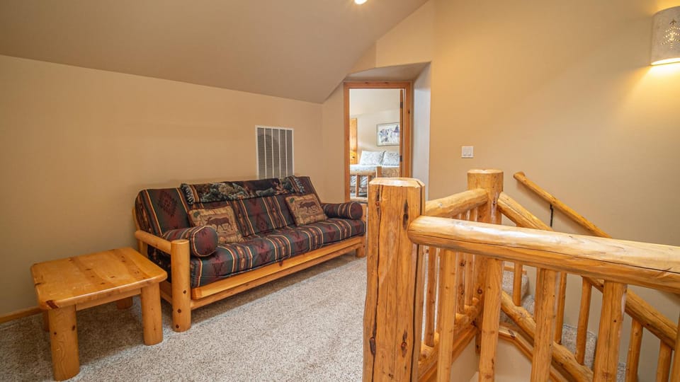 23 Filbert Lane House in Sunriver