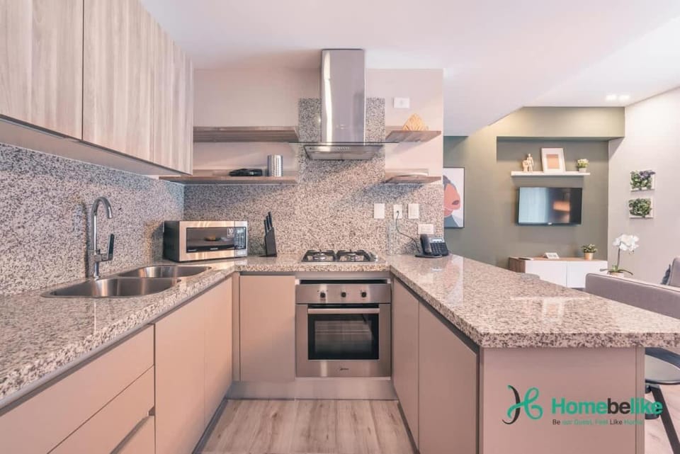 Kitchen or kitchenette, oven