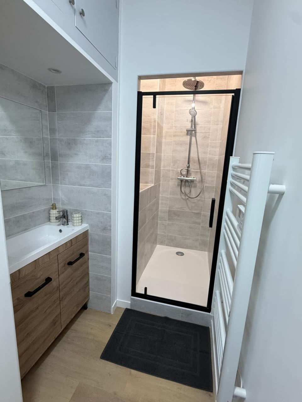 Magnifique appartement 2 suites privées - Neuf Apartment in Centre-Val de Loire