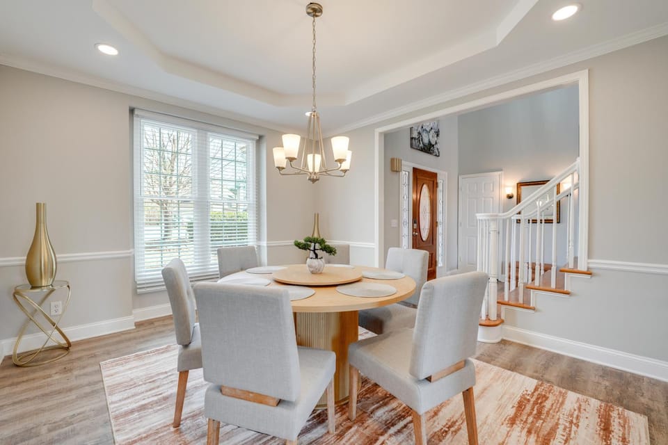Private Yard & Pool Access! Family Home in Acworth House in Allatoona Lake