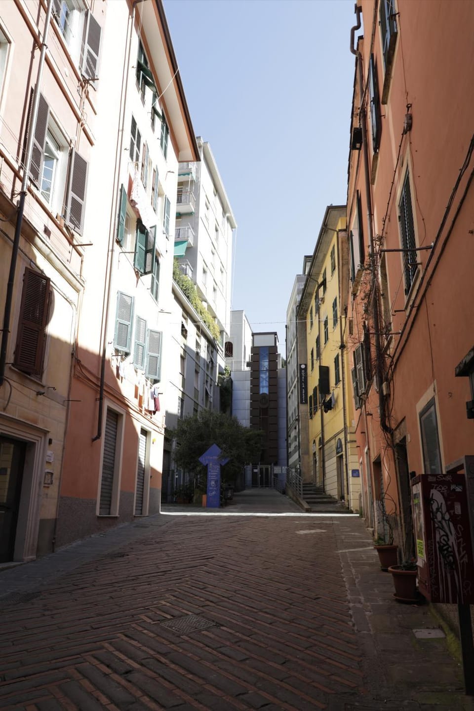 Property building, Street view