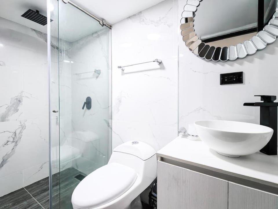 Shower, Toilet, Bathroom