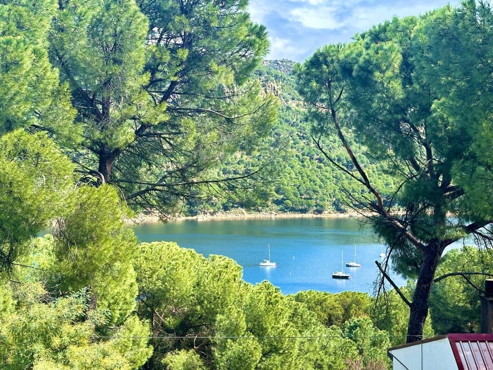 Mountain view, River view